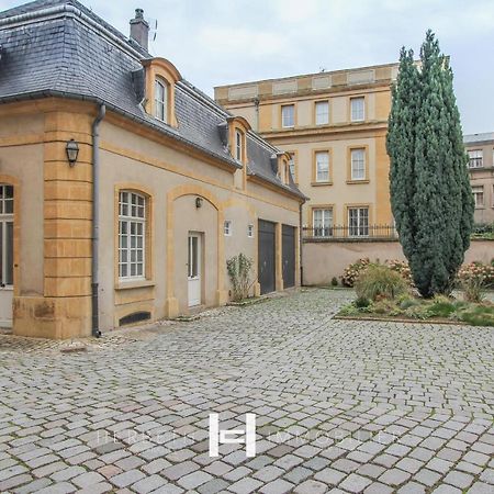 H-Bnb - Les Meubles Du 1 Bed and Breakfast Metz Buitenkant foto